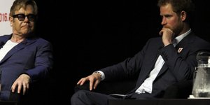 Και οι δυο ακτιβιστές του ιού HIV και της νόσου AIDS