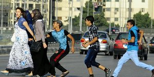 Εκατοντάδες γυναίκες συμμετείχαν σε αγώνα δρόμου στο Κάιρο για την εξάλειψη βίας/φωτογραφία: AP
