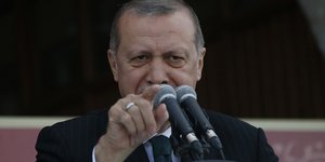 Στις κάλπες 24 Ιουνίου