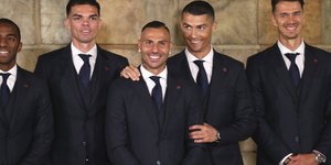 «In My Blood» του Σον Μέντες