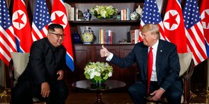 O Κιμ Γιονγκ Ουν και ο Ντόναλντ Τραμπ /Φωτογραφία AP images