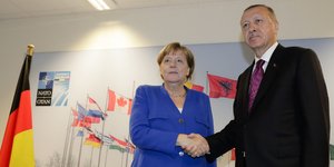 Να βγει από την κρίση