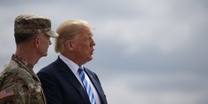 «Οι τρομοκράτες πρέπει να αντιμετωπίζονται με σκληρότητα και δύναμη»