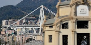 Γέφυρα στη Γένοβα/ Φωτογραφία AP images