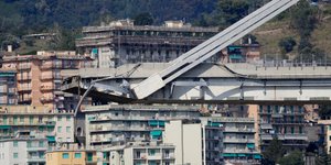 Γέφυρα στη Γένοβα/ Φωτογραφία AP images