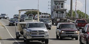 Πρόκειται για τον ισχυρότερο κυκλώνα εδώ και δεκαετίες