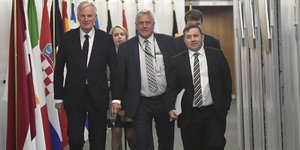 Συμμετέχουν οι πρεσβευτές των 27 χωρών-μελών της ΕΕ