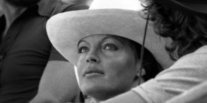 «Εντελώς κακοπροαίρετο. Θέλει να την υποβαθμίσει»