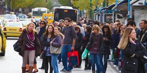 Στάσεις εργασίας αύριο σε λεωφορεία και τρόλεϊ