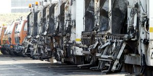 Χειρόφρενο τράβηξαν τα απορριμματοφόρα στη Θεσσαλονίκης