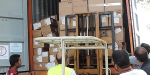 Υγειονομικό υλικό αξίας 4