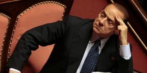 Τα πήρε όλα πίσω ο Μπερλουσκόνι – Εδωσε ψήφο εμπιστοσύνης στην κυβέρνηση Λέτα 