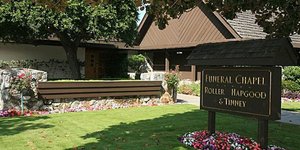 Η Μαρίσα Μάγιερ έγινε «κοράκι»- Το αφεντικό της Yahoo αγόρασε εκκλησάκι για κηδε