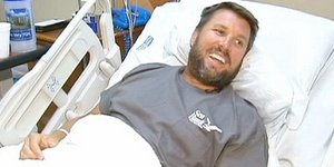 Πιο άτυχος δεν γίνεται: Του επιτέθηκε καρχαρίας