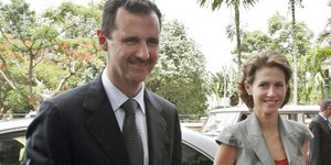 Ο Μπασάρ αλ Ασαντ με τη σύζυγό του