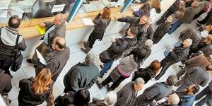 Φόρο 1.200 ευρώ θα πληρώσουν οι άνεργοι επιδοτούμενων προγραμμάτων