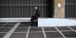 Nick Paleologos / SOOC