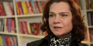 Η αυτοεξόριστη στη Γερμανία Τουρκάλα συγγραφέας Ασλί Ερντογάν (Φωτογραφία: Facebook) 