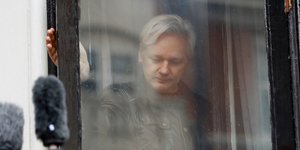 Ο ιδρυτής του Wikileaks Τζούλιαν Ασάνζ (Φωτογραφία αρχείου: ΑΡ) 