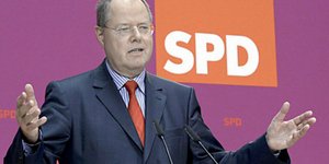 Στάινμπρουκ: Πρόβλημα το «κούρεμα» - Ανησυχούν για τη βιωσιμότητα του ελληνικού 