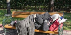 Κατά 25% έχουν αυξηθεί οι άστεγοι στην Ελλάδα από το 2009