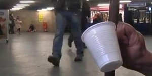 Ελληνας άστεγος στο BBC: Η κρίση θα σκοτώνει μια ολόκληρη γενιά στη χώρα