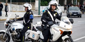 Φωτογραφία: Eurokinissi/ Πατέρας και γιος εντοπίστηκαν νεκροί στο σπίτι τους στην Κρήτη- Ολα δείχνουν πως αυτοκτόνησαν