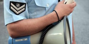 Συγκέντρωση διαμαρτυρίας αστυνομικών-πυροσβεστών-λιμενικών