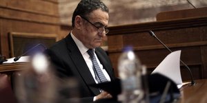 Ο Χαράλαμπος Αθανασίου για τον Νίκο Ρωμανό (SOOC)