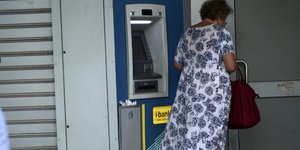 Εθνική Τράπεζα: Η μεσαία τάξη στηρίζει την ανάκαμψη