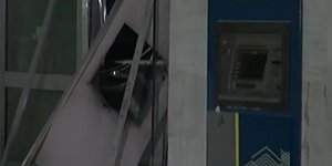 Ανατίναξαν ΑΤΜ στο Περιστέρι
