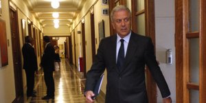 Αβραμόπουλος: Το καθεστώς του Άσαντ πρέπει άμεσα να αποσυρθεί