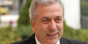 Αβραμόπουλος: Το 70% μας λέει να συνεργαστούμε κι εμείς δεν ακούμε...