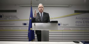 Ο Δημήτρης Αβραμόπουλος/ Φωτογραφία intime