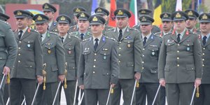 αξιωματικοί στρατού/Φωτογραφία: Eurokinissi