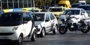 Οχήματα σε δρόμο της Αθήνας/Φωτογραφία: Eurokinissi
