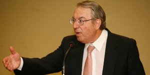 Γιώργος Μπαμπινιώτης