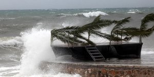 Ραγδαία επιδείνωση του καιρού το Σάββατο: Εκτακτο δελτίο θυελλωδών ανέμων -Πού θ