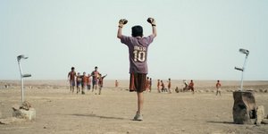 Ο μικρός Μέσι της Βαγδάτης με την τεράστια θέληση [εικόνες & βίντεο]