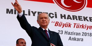 Ντεβλέτ Μπαχτσελί (Φωτογραφία: AP Photo/Burhan Ozbilici)