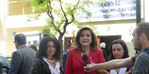 Μπακογιάννη: «Οι αστυνομικοί είναι κακοπληρωμένοι και χωρίς εξοπλισμό»