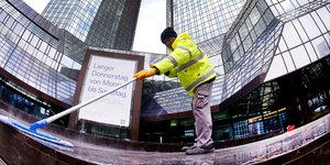 Φωτογραφία: AP Photo/Michael Probst