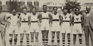 Η 1η ΟΜΑΔΑ μπάσκετ της ΧΑΝΘ/ Φωτογραφία:  περιοδικό freepress του ΑΠΕ-ΜΠΕ