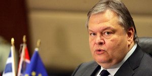 Βενιζέλος: «Ο Σαμαράς βάζει το προσωπικό του συμφέρον πάνω από το εθνικό»