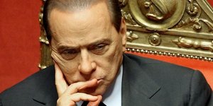 Μπερλουσκόνι: «Δέχομαι απειλές για τη ζωή μου»
