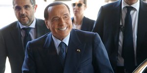 Ο Σίλβιο Μπερλουσκόνι (Φωτογραφία: AP Photo/Darko Vojinovic)