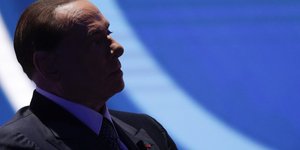 Ο Σίλβιο Μπερλουσκόνι (Φωτογραφία: AP/ Andrew Medichini)
