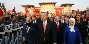 Presidency Press Service via AP