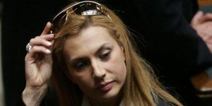 «Εκθρονίστηκε» Ιταλίδα υπουργός γιατί καταφέρθηκε εναντίον των ομοφυλόφιλων