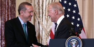 Η συγνώμη των ΗΠΑ στην Τουρκία -Ο Μπάιντεν απολογήθηκε στον Ερντογάν για τα σχόλ